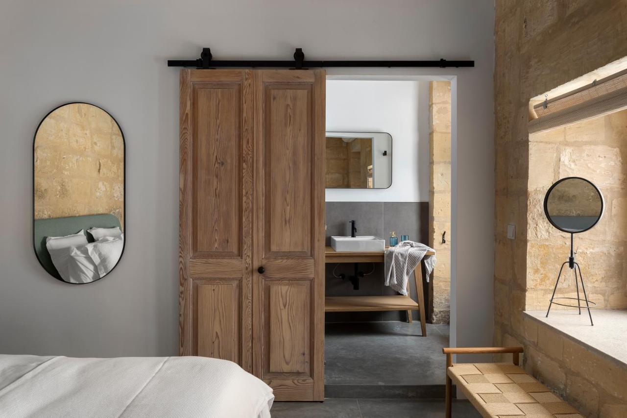 Numru 27 Expertly Restored Small House Of Character Cospicua Exterior foto