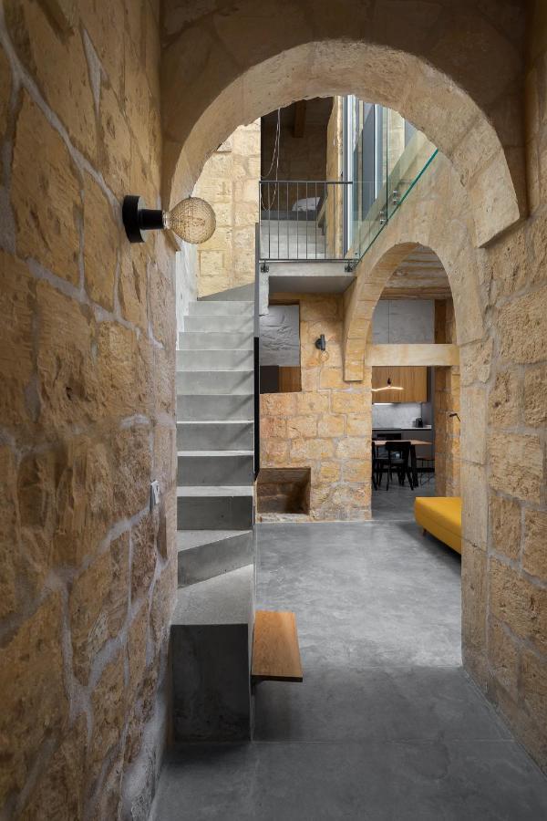 Numru 27 Expertly Restored Small House Of Character Cospicua Exterior foto